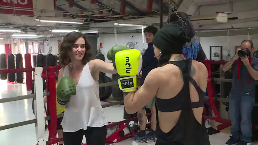 ayuso convoca elecciones y se prepara para el combate